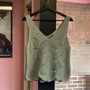 Chic Knit Sleeveless Tank Top - Light Green